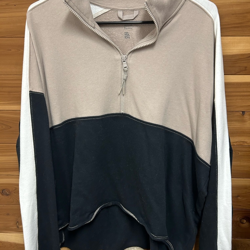 Gilly Hicks Beige Black & White Quarter Zip